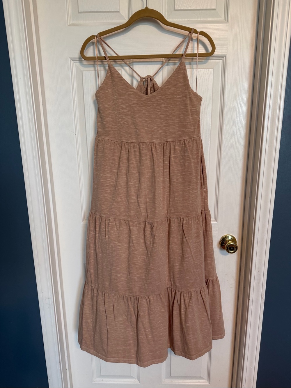 Old Navy Tiered Spaghetti Strap Midi Dress